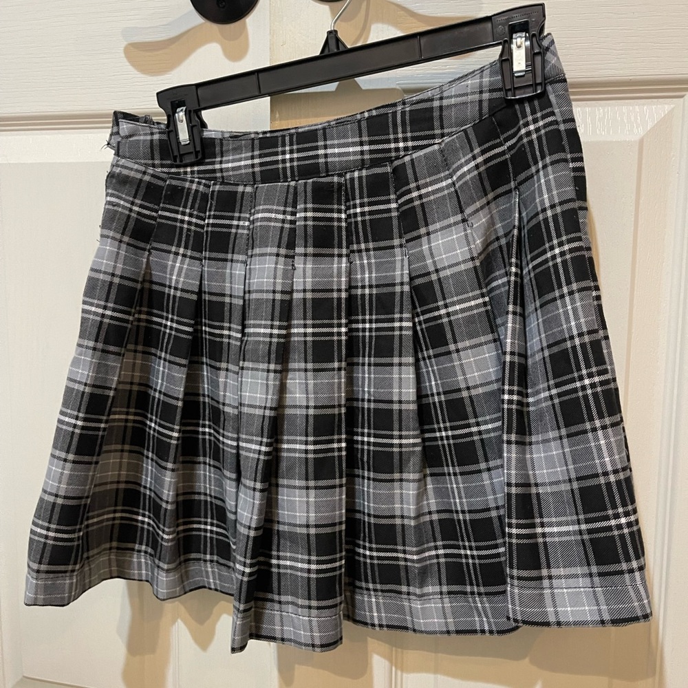 Plaid Forever 21 skirt